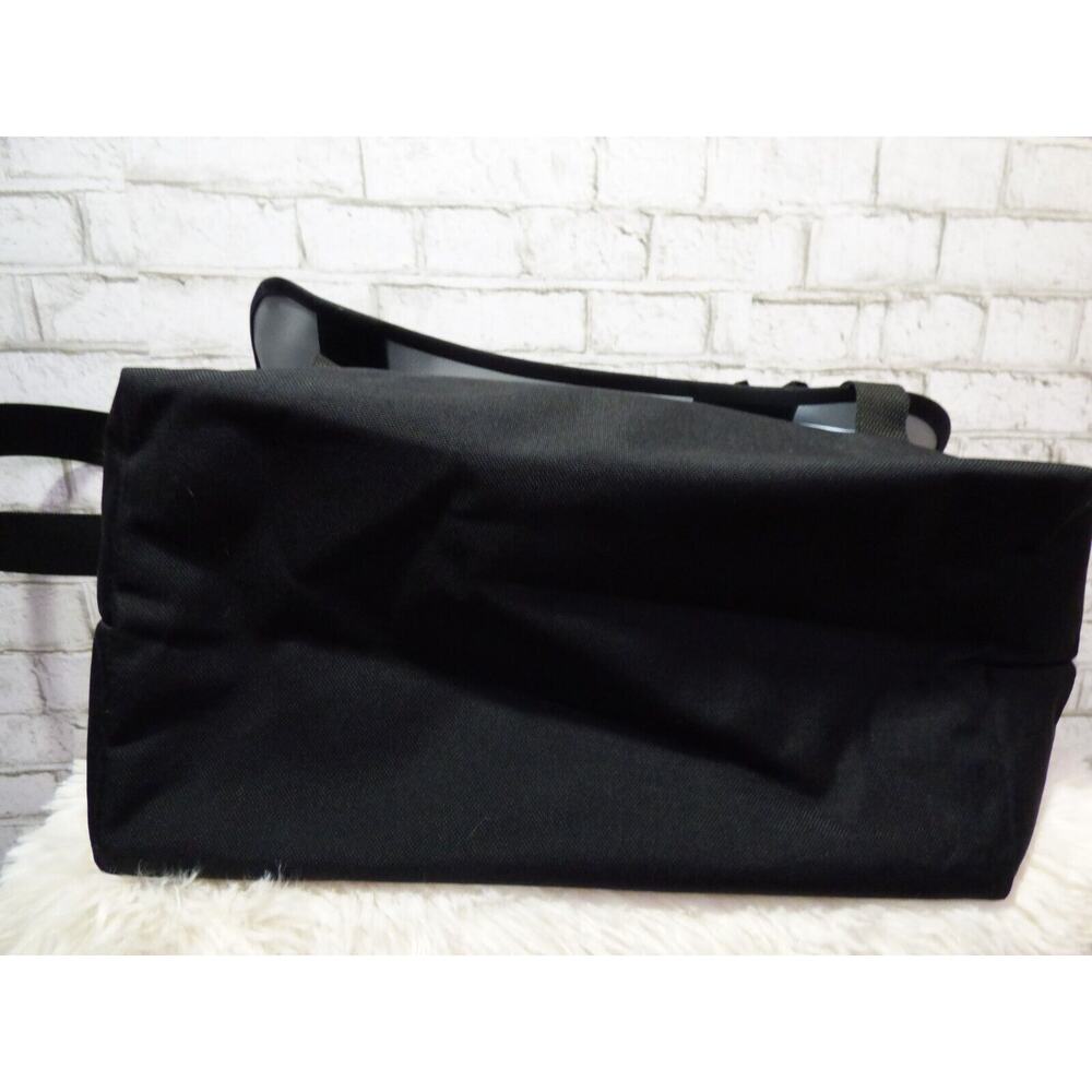 $178 Free People Movement x Manhattan Portage Cloud XL Messenger Bag NEW - Picture 8 of 9